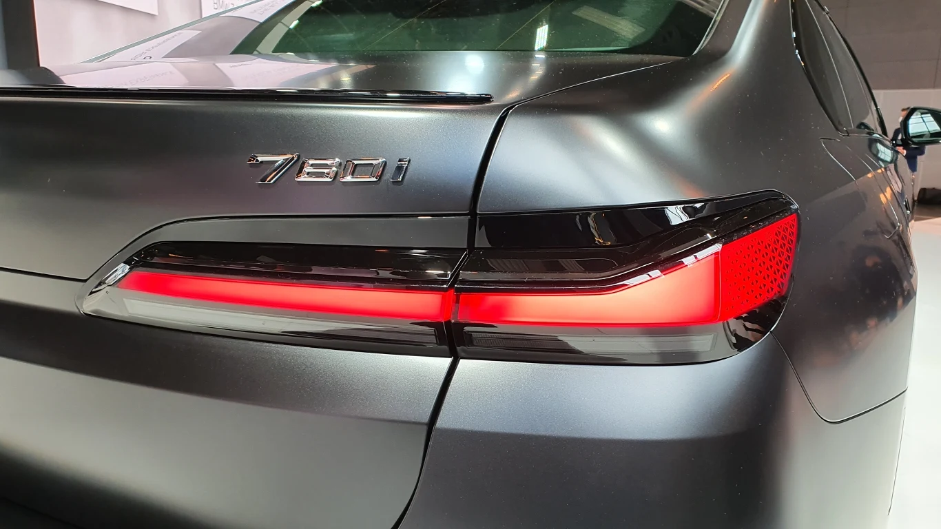 Premiera BMW serii 7 oraz i7