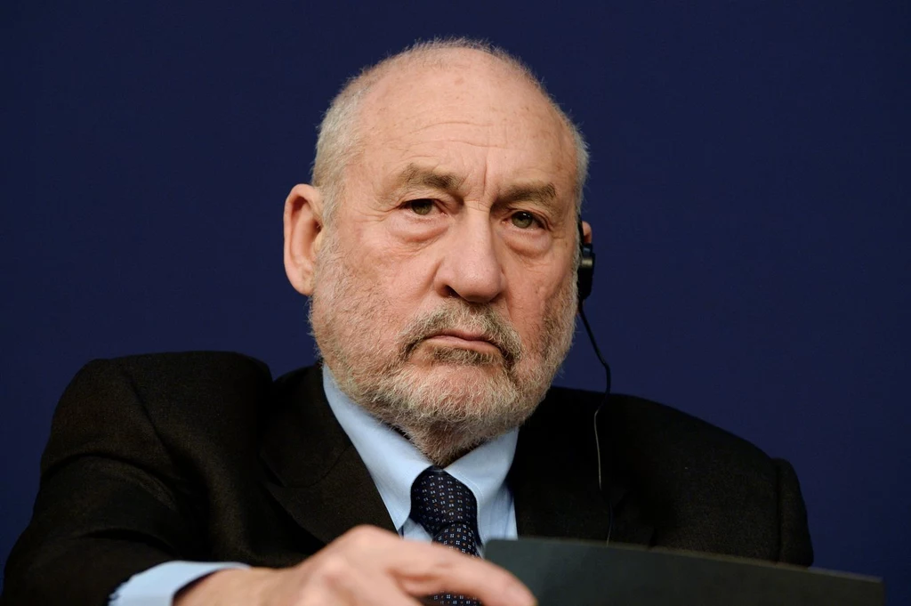 Prof. Joseph Stiglitz należy do czołowych ekonomistów, którzy chcą walczyć z oszustwami podatkowymi i praniem brudnych pieniędzy