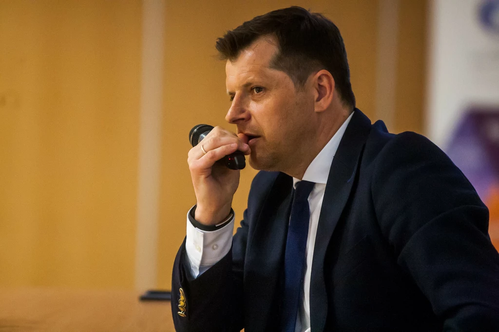 Cezary Kucharski Cezary Kucharski