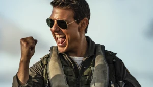 Tom Cruise w filmie "Top Gun Maverick"