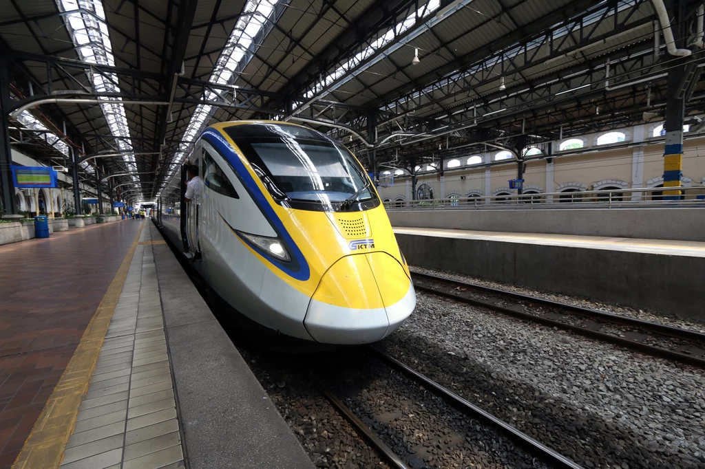 Rail Baltica to inwestycja, które połączy szybką koleją Polskę, Litwę, Łotwę oraz Estonię. Pierwsze pociągi mogą ruszyć na tej trasie na początku przyszłej dekady