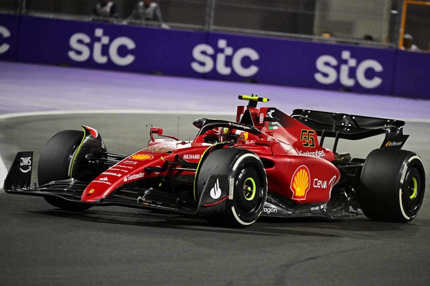 Ferrari's Spanish driver Carlos Sainz Jr drives during the 2022 Saudi Arabia Formula One Grand Prix at the Jeddah Corniche Circuit on March 27, 2022. ANDREJ ISAKOVIC / AFP