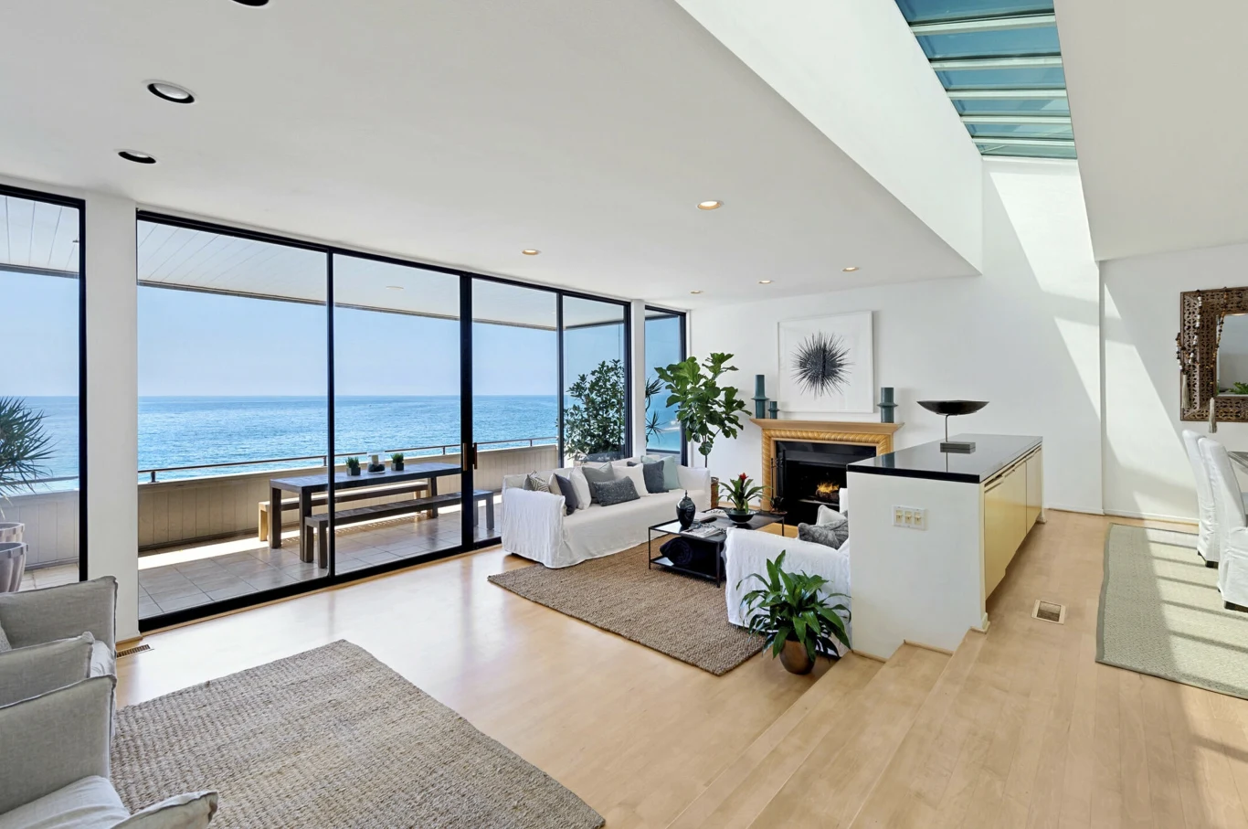 Willa Gal Gadot Willa Gal Gadot