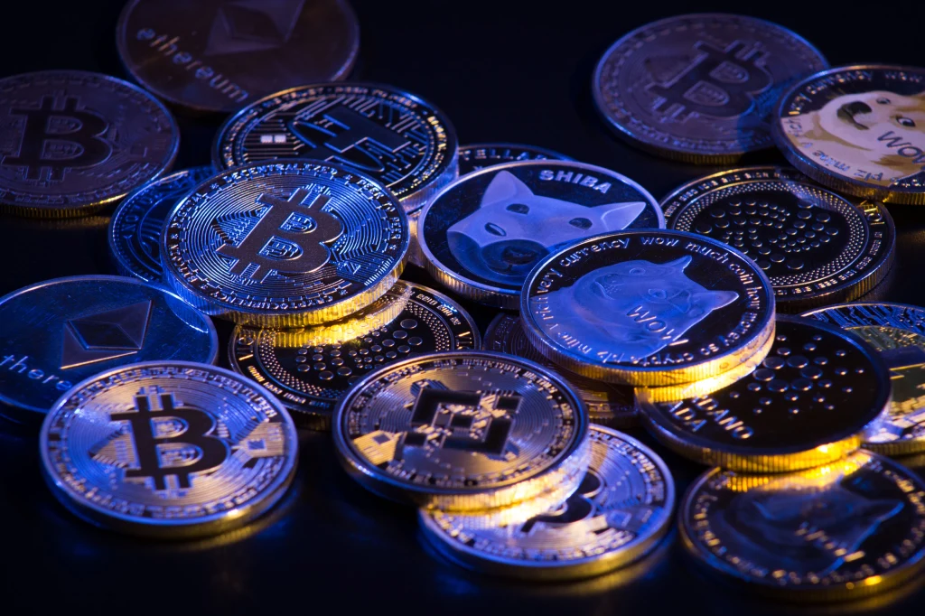 Kryptowaluty. Lepszy czas dla shiba inu i dogecoina