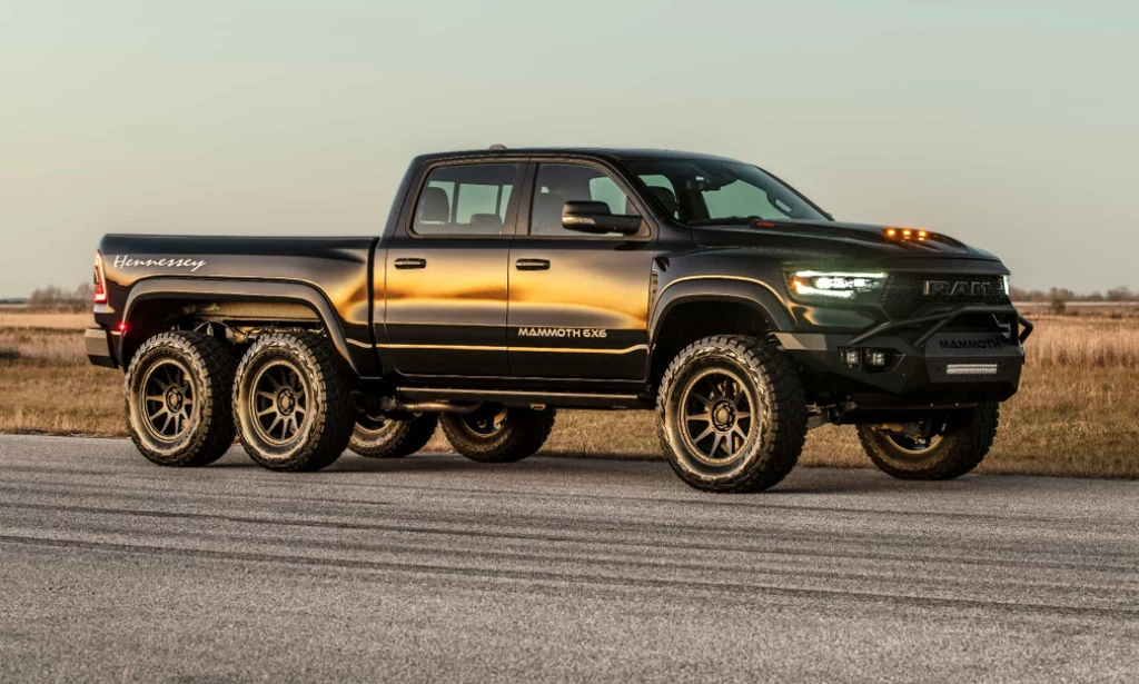 Hennessey Mammoth 1000 6x6 TRX 