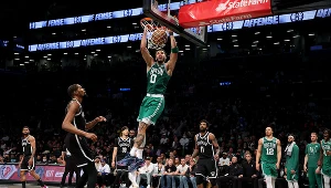 Jayson Tatum w efektownej akcji