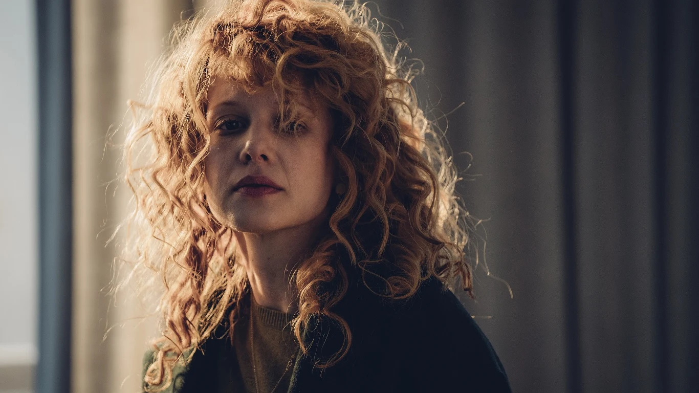 Niewierność, zagadkowy wypadek i mężczyzna, który na własną rękę podejmuje śledztwo, by odkryć prawdę o tajemniczej śmierci swojej żony. Intrygujący thriller "Wyrwa" to fabularna produkcja CANAL+ ORIGINAL z Tomaszem Kotem, Karoliną Gruszką i Grzegorzem Damięckim, oparta na głośnej powieści Wojciecha Chmielarza, autora "Żmijowiska". Film trafi do kin w całej Polsce w pierwszej połowie 2023 roku.