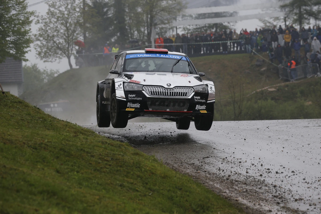 Kajetan Kajetanowicz zajął drugą lokatę w kategorii WRC2.