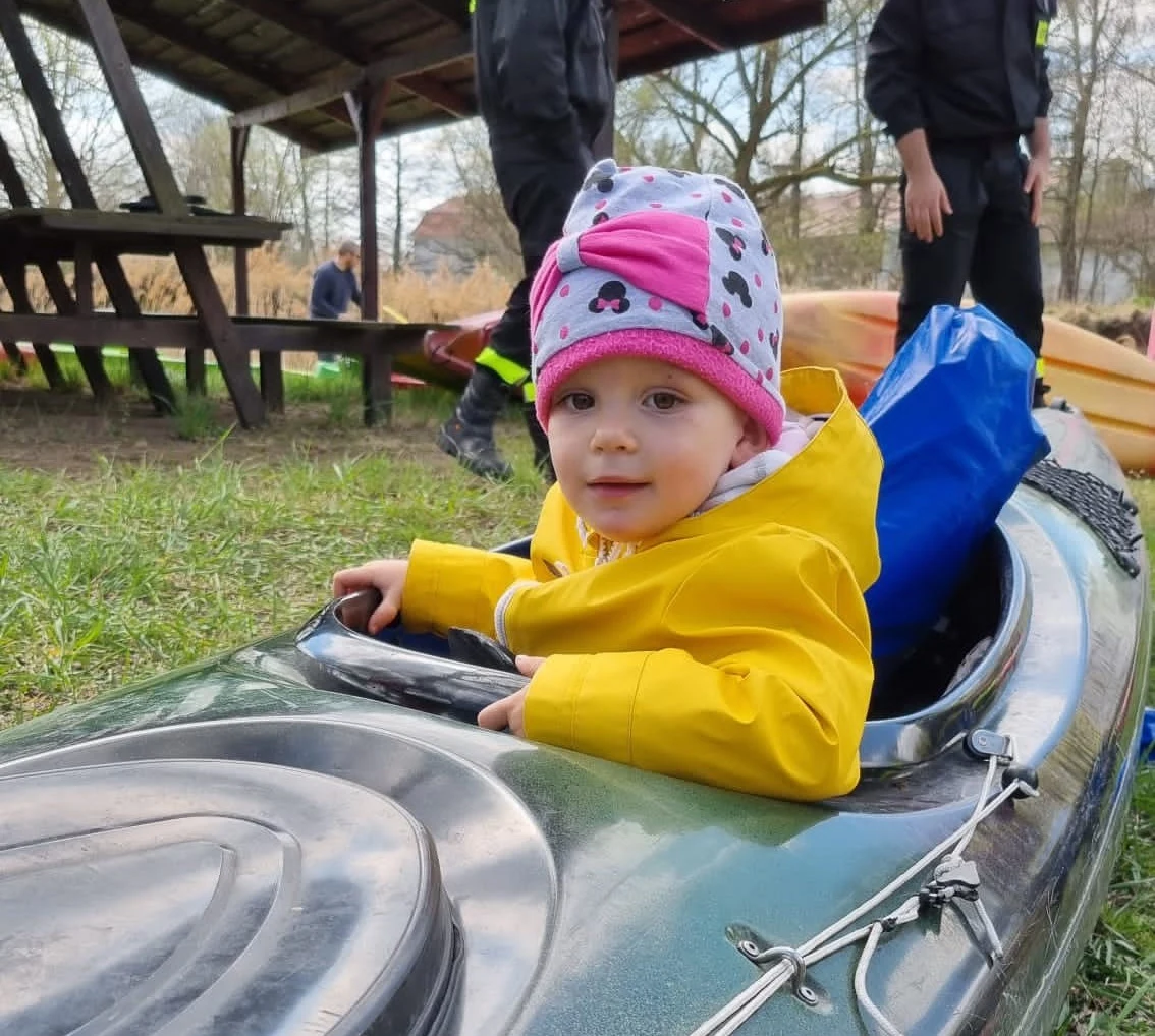 Podczas wydarzenia "Czyste Zielone Miasta" w Rybniku odbyło się sprzątanie rzeki Rudy zorganizowane we współpracy ze stowarzyszeniem Aktywni Team