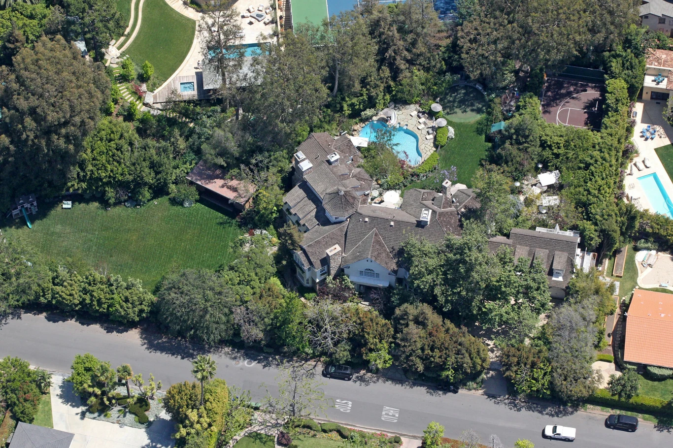 Dom Adama Sandlera Dom Adama Sandlera