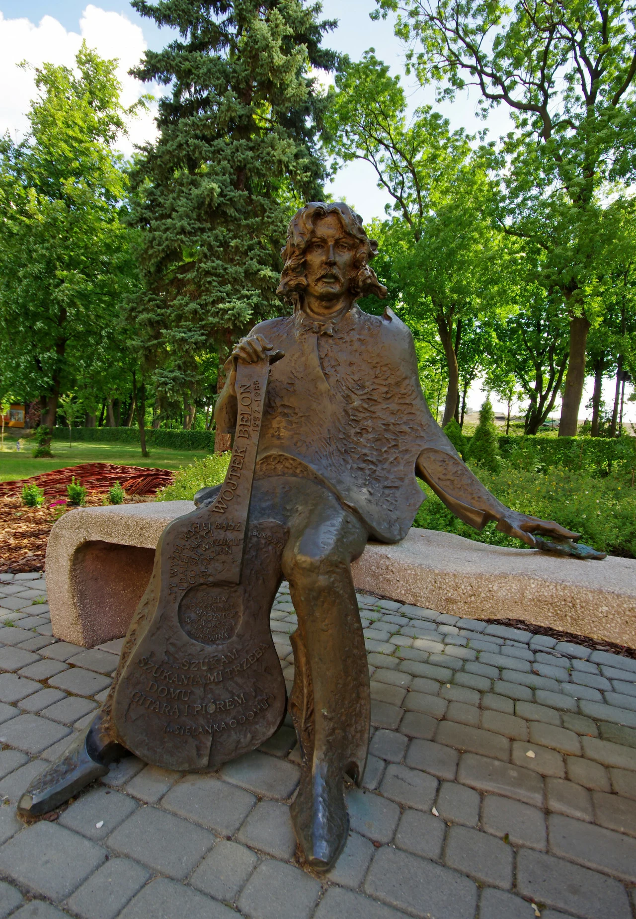 Pomnik Wojciecha Belona w Busko-Zdroju Pomnik Wojciecha Belona w Busko-Zdroju