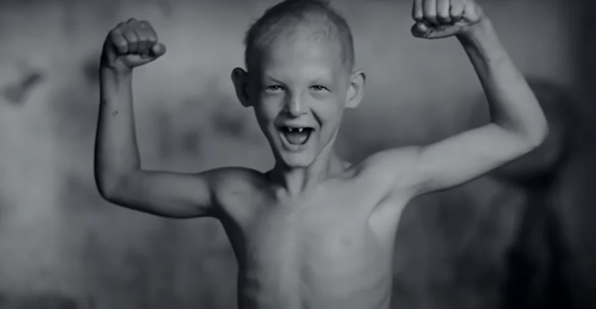 Gabriel "Tokkie" du Preez oskarża Die Antwoord o znęcanie się Gabriel "Tokkie" du Preez oskarża Die Antwoord o znęcanie się