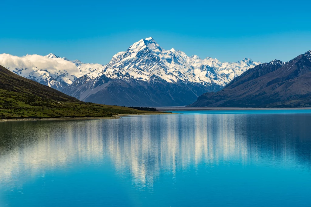 Góra Cooka jest w Parku Narodowym Aoraki Mount Cook w Nowej Zelandii