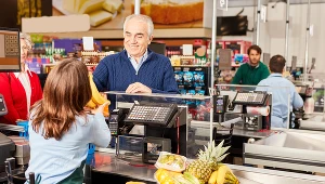 W przyszłości zniknie 20 proc. zawodów. Chodzi m.in. o kasjerów
