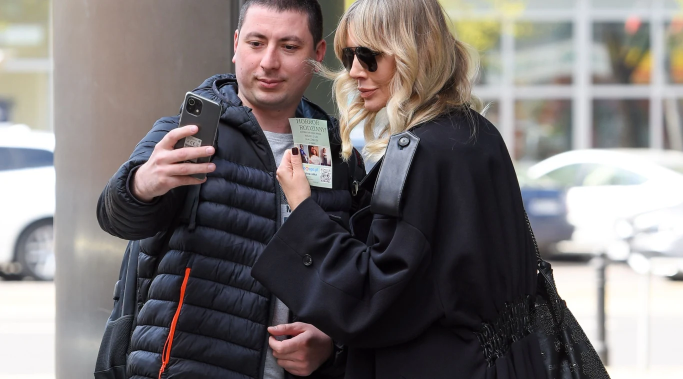 Agnieszka Woźniak-Starak została zaczepiona przez tajemniczego mężczyznę Agnieszka Woźniak-Starak została zaczepiona przez tajemniczego mężczyznę