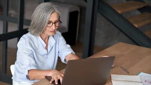 Osoby 50 plus stanowią już prawie jedną trzecią wszystkich pracujących