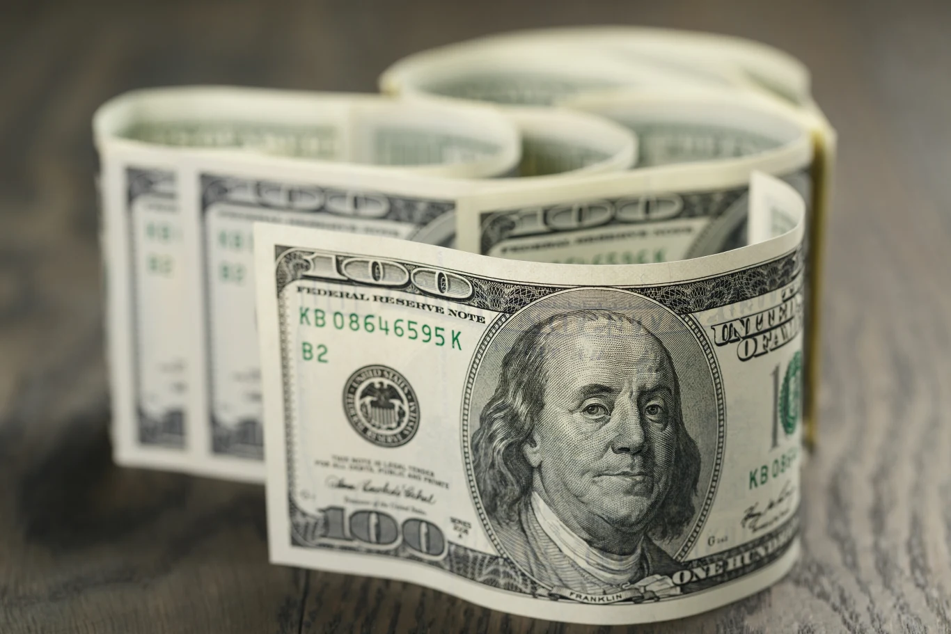 Ile zapłacimy za euro, dolara i franka szwajcarskiego w poniedziałek 28 kwietnia? Ile zapłacimy za euro, dolara i franka szwajcarskiego w poniedziałek 28 kwietnia?