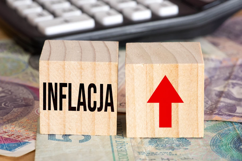 Czy walka z inflacją będzie wymagać ograniczenia programów socjalnych? Zdj. ilustracyjne