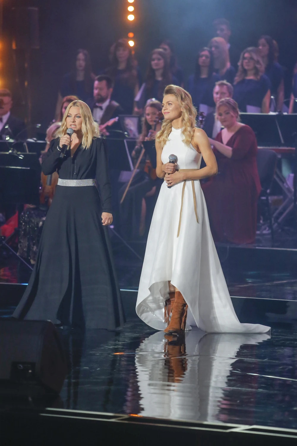 Emilia Komarnicka-Klynstra, Katarzyna Bujakiewicz, Koncert Wdzięczności w TV PULS