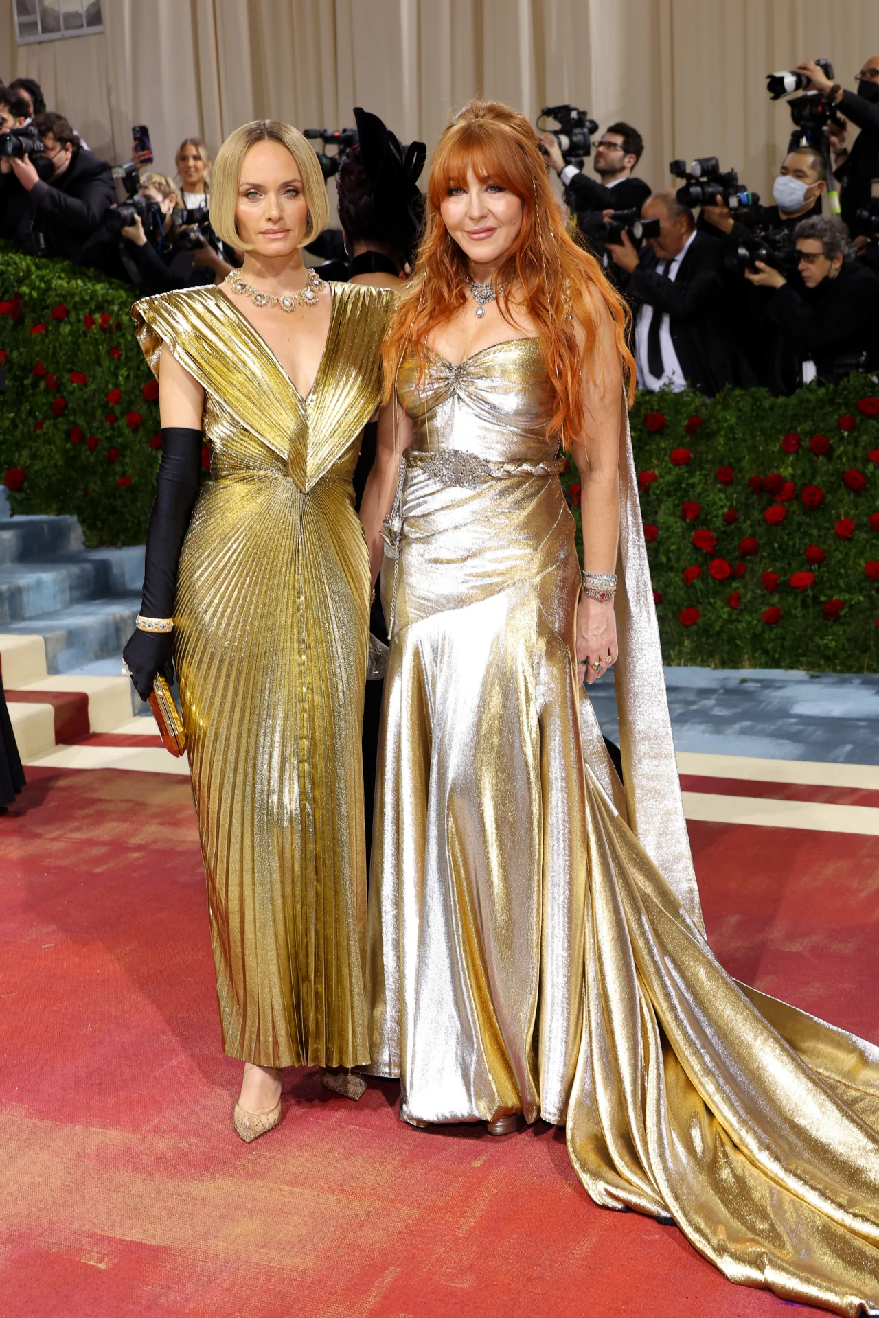 Amber Valletta i Charlotte Tilbury