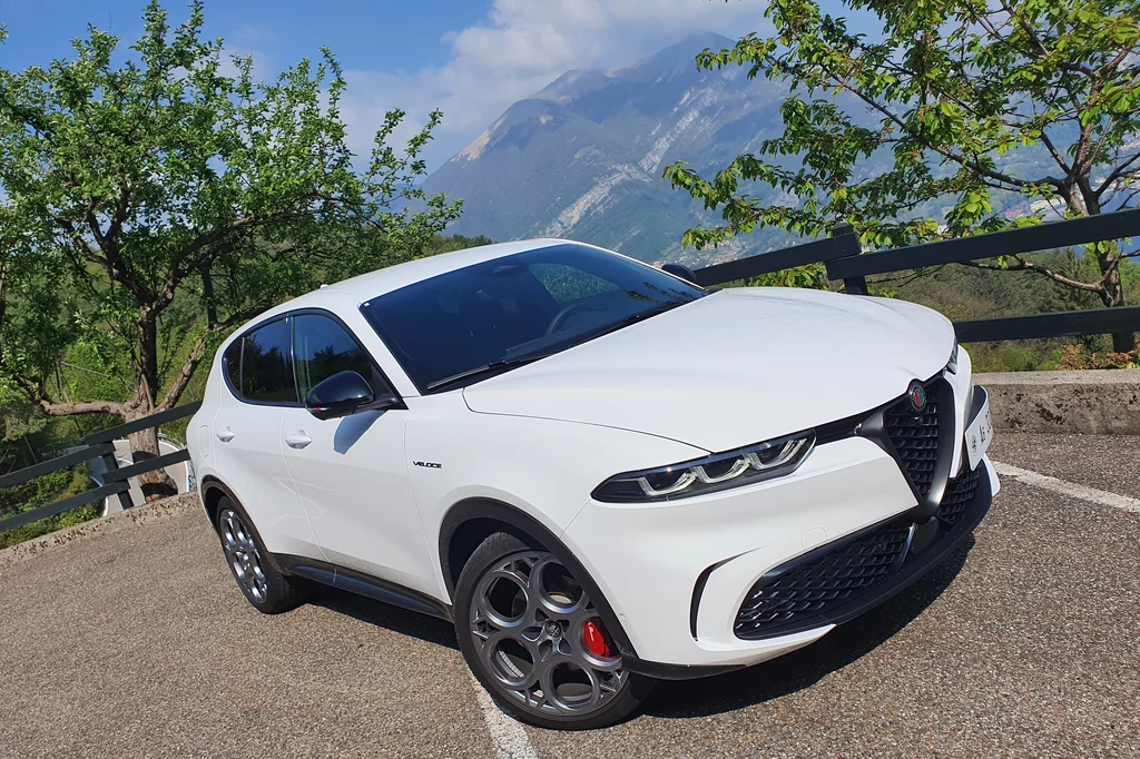 Alfa Romeo Tonale - stonowane emocje z miękkiej hybrydy