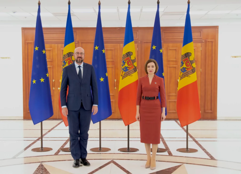 Prezydent Mołdawii Maia Sandu i szef Rady Europejskiej Charles Michel Prezydent Mołdawii Maia Sandu i szef Rady Europejskiej Charles Michel