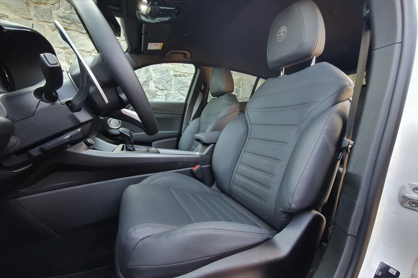 Alfa Romeo Tonale - stonowane emocje miękkiej hybrydy