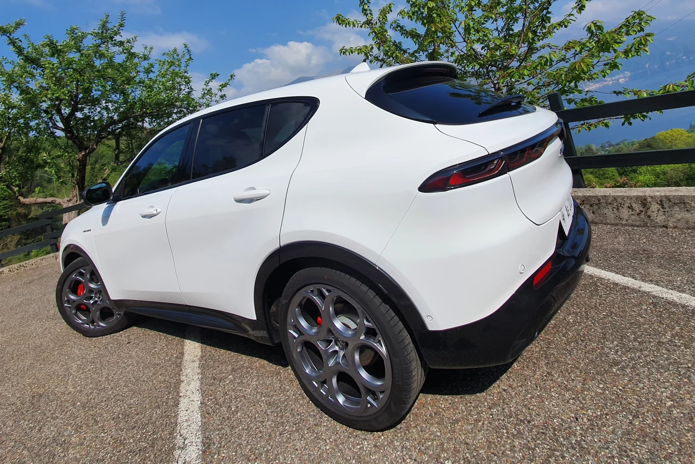 Alfa Romeo Tonale - stonowane emocje miękkiej hybrydy