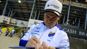 Menedżer Apatora coraz bardziej się pogrąża. Co się za tym kryje?