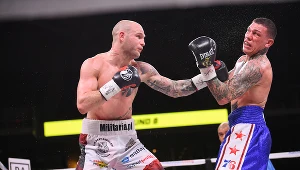 Maciej Sulęcki w walce z Gabrielem Rosado