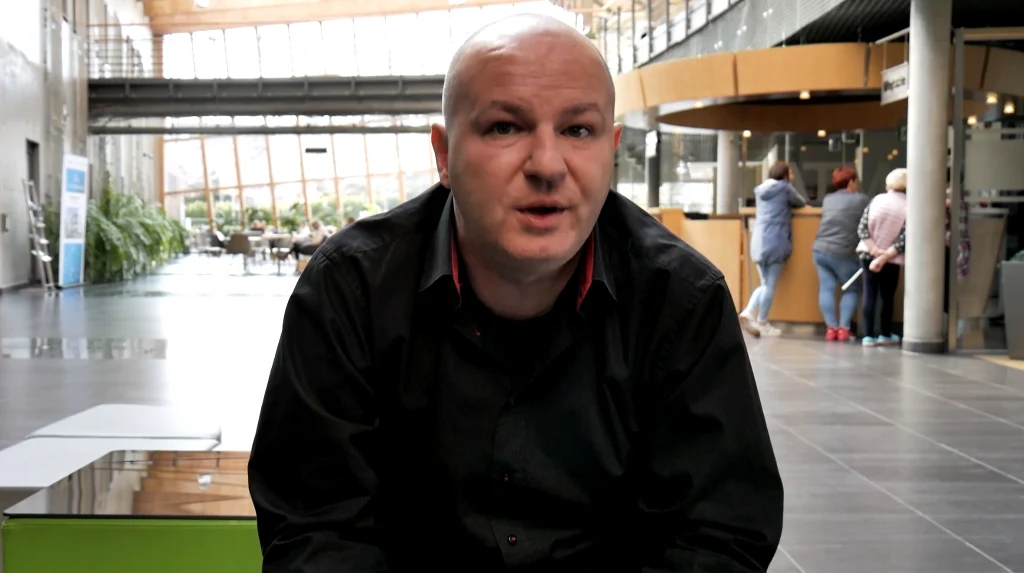 Wróżbita Maciej zagra w "Policjantkach i policjantach"