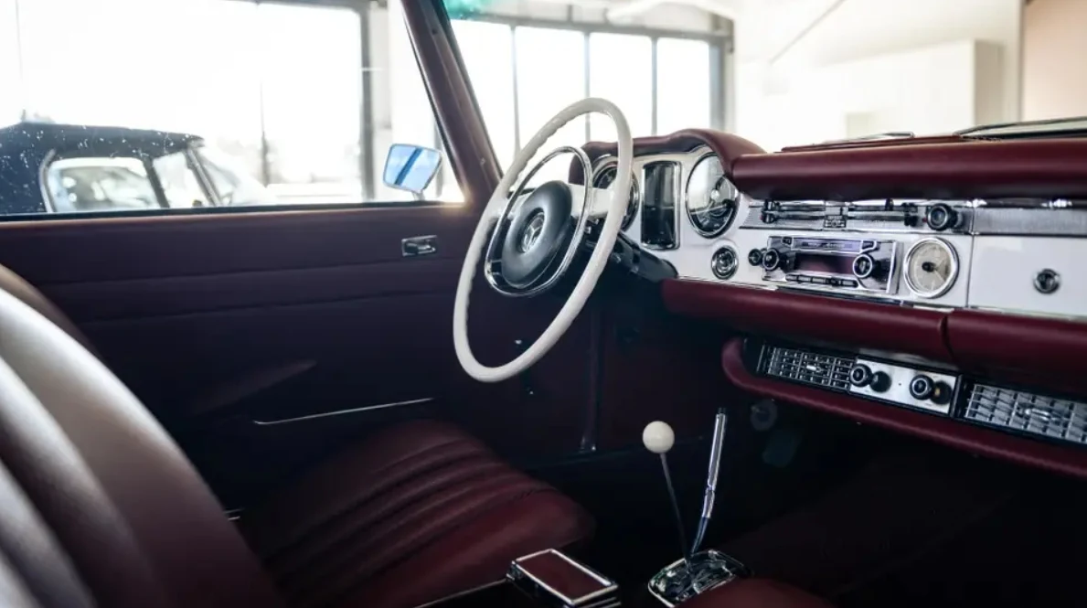 Mercedes 280SL / Everrati 