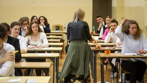 Matura 2022 z języka angielskiego na poziomie rozszerzonym nie jest obowiązkowa, ale studenci często wybierają ją jako dodatkowy egzamin maturalny 