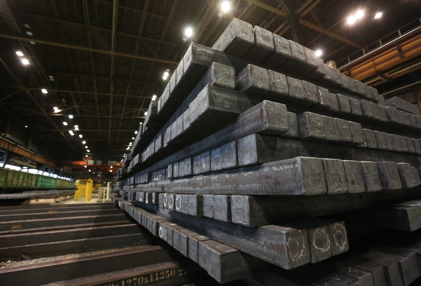Evraz jest światowym gigantem w produkcji stali Evraz jest światowym gigantem w produkcji stali