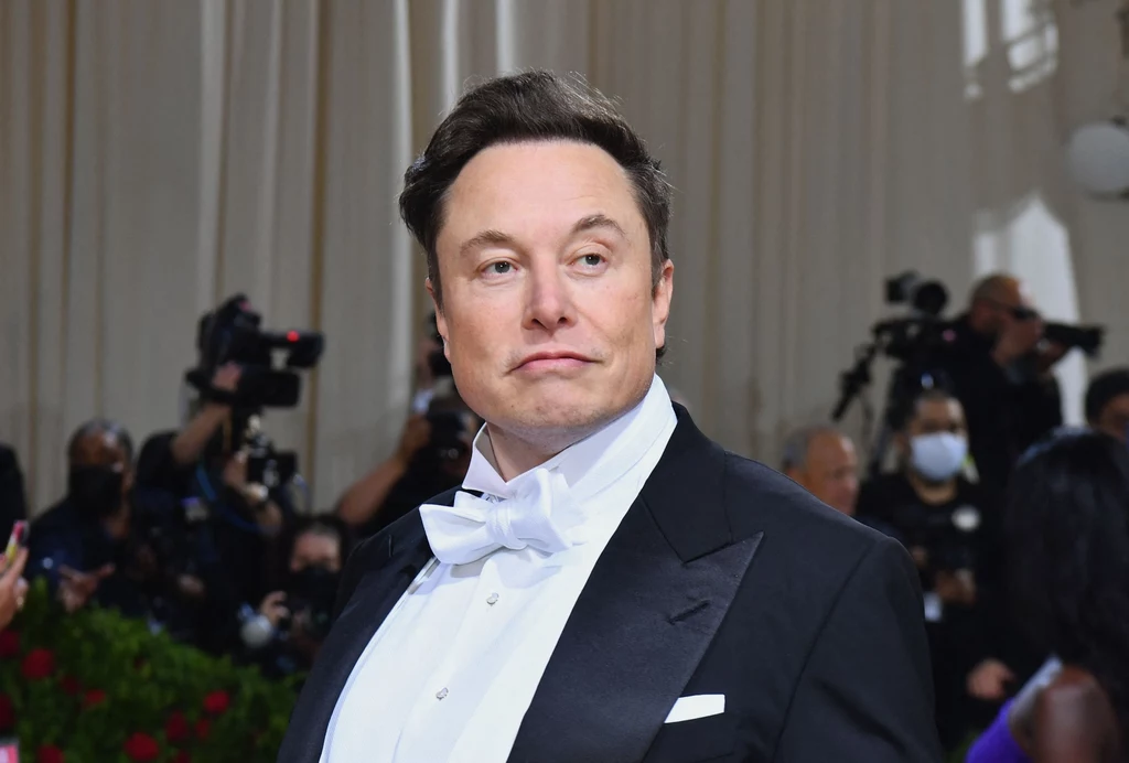 Elon Musk miał dopuścić się molestowania jednej z stewardes. Złożył jej niemoralną propozycję 