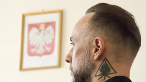 Nergal uniewinniony od znieważenia polskiego godła