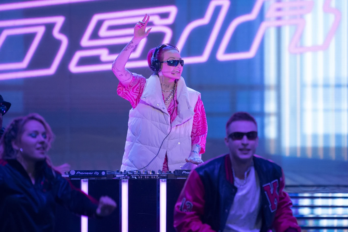 Karolina Pisarek Karolina Pisarek