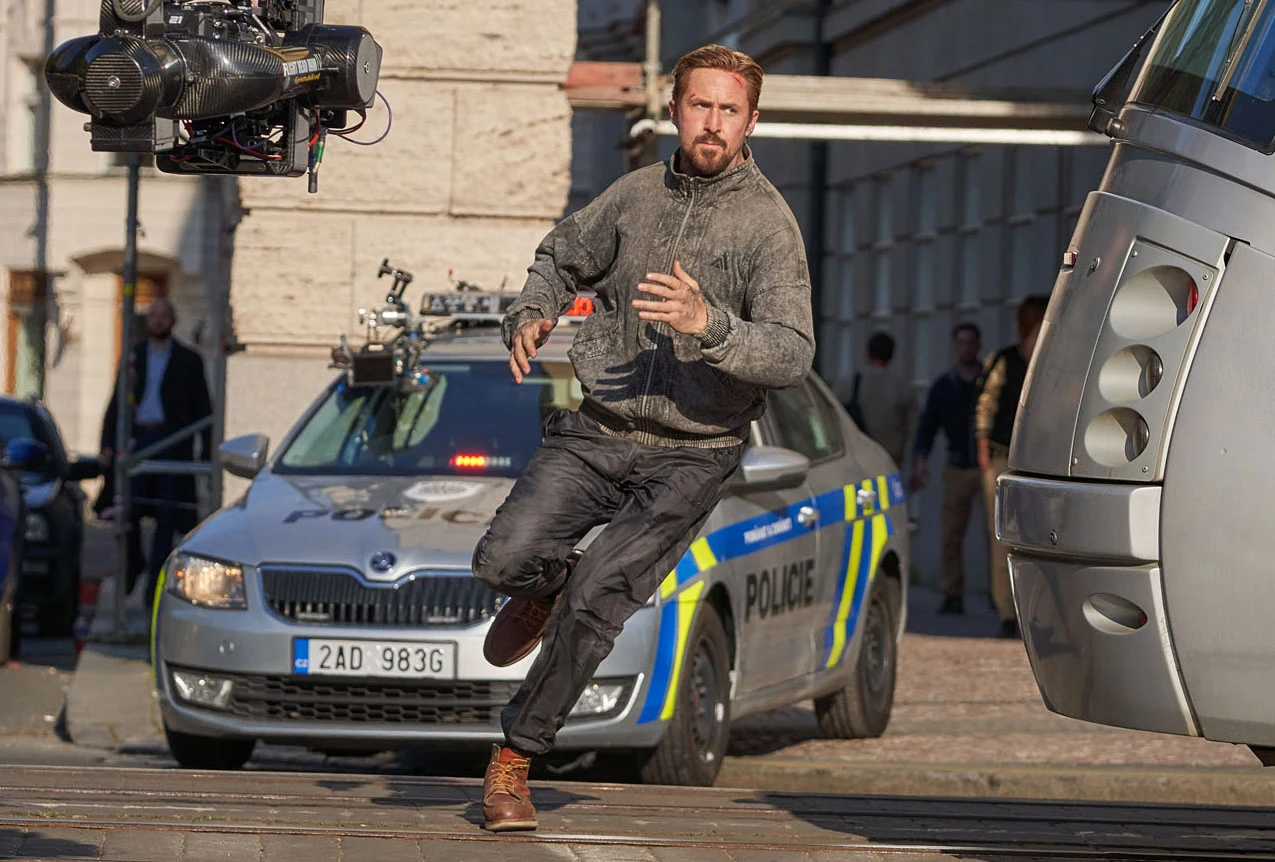 Ryan Gosling na planie filmu "Gray Man" Ryan Gosling na planie filmu "Gray Man"