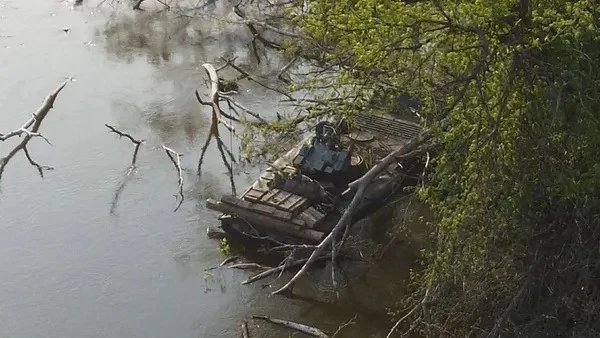 Zniszczony BMP-1AM Basurmanin Zniszczony BMP-1AM Basurmanin