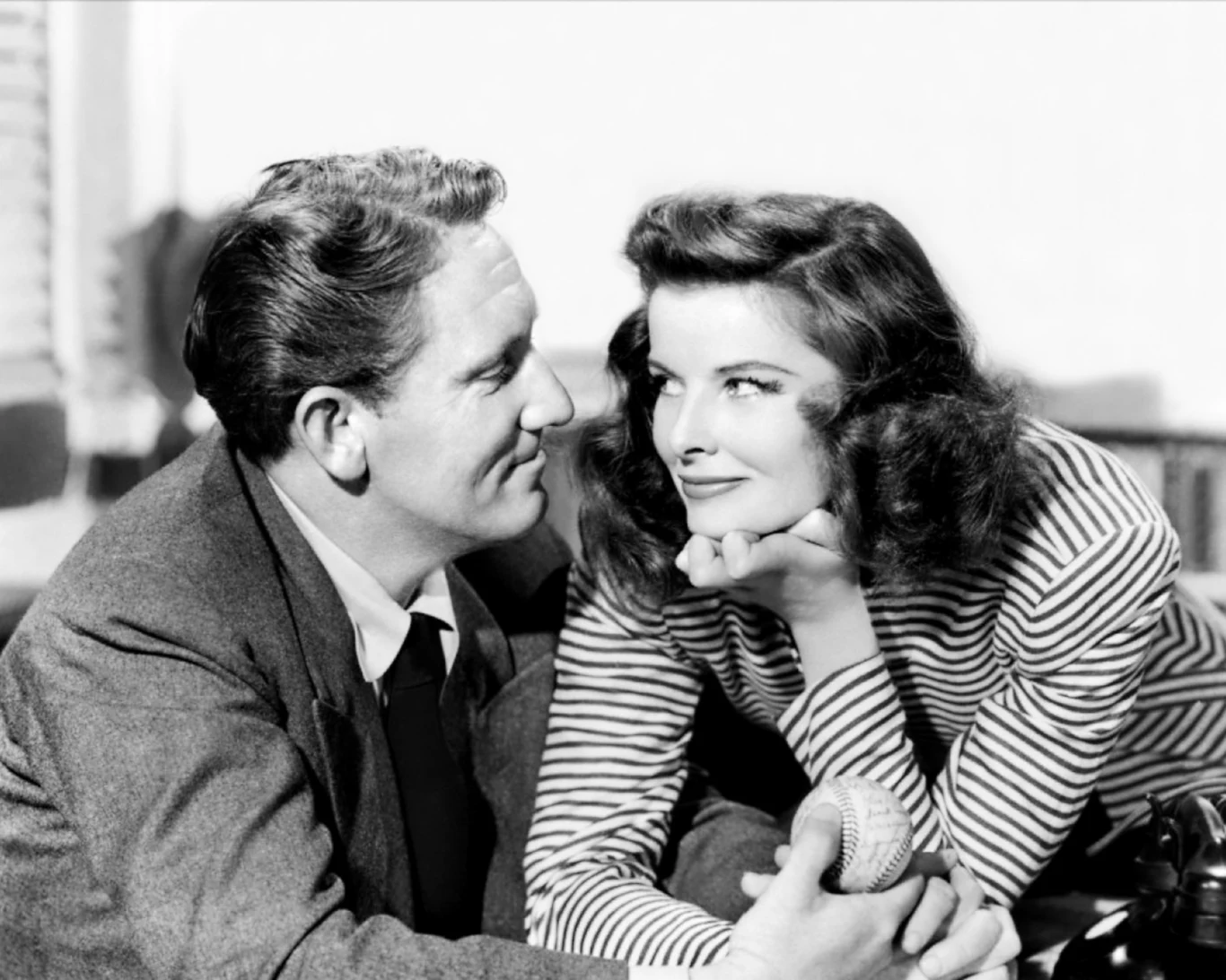 Spencer Tracy i Katharine Hepburn w 1942 roku Spencer Tracy i Katharine Hepburn w 1942 roku