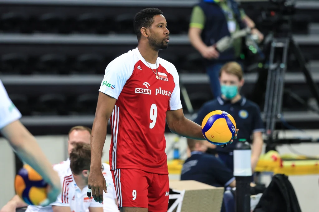 Wilfredo Leon w barwach reprezentacji Polski Wilfredo Leon w barwach reprezentacji Polski