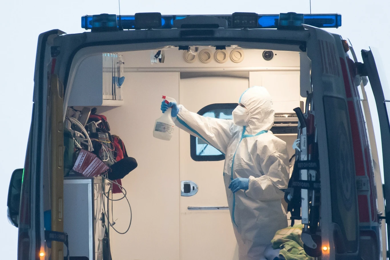 Epidemia koronawirusa jest pod kontrolą - twierdzi polskie MZ Epidemia koronawirusa jest pod kontrolą - twierdzi polskie MZ