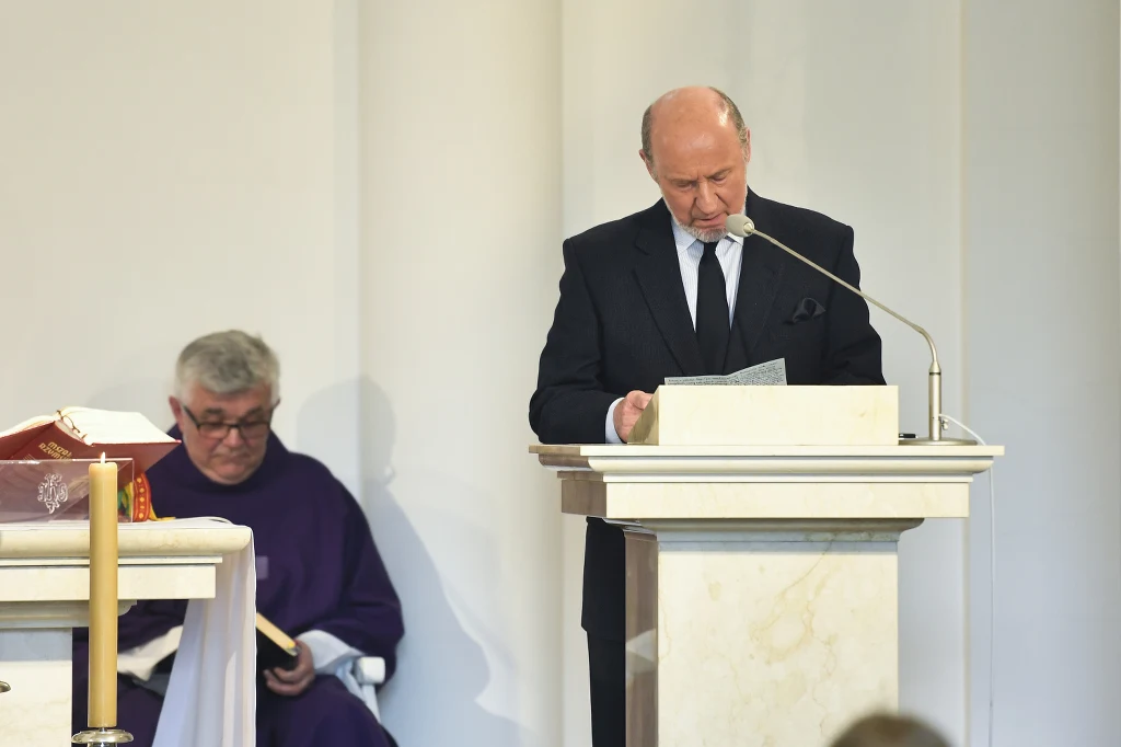 Pogrzeb Andrzeja Korzyńskiego. Przemówienie Piotra Fronczewskiego Pogrzeb Andrzeja Korzyńskiego. Przemówienie Piotra Fronczewskiego