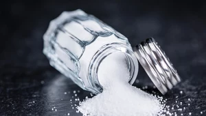 Jak wykorzystać sól do sprzątania?