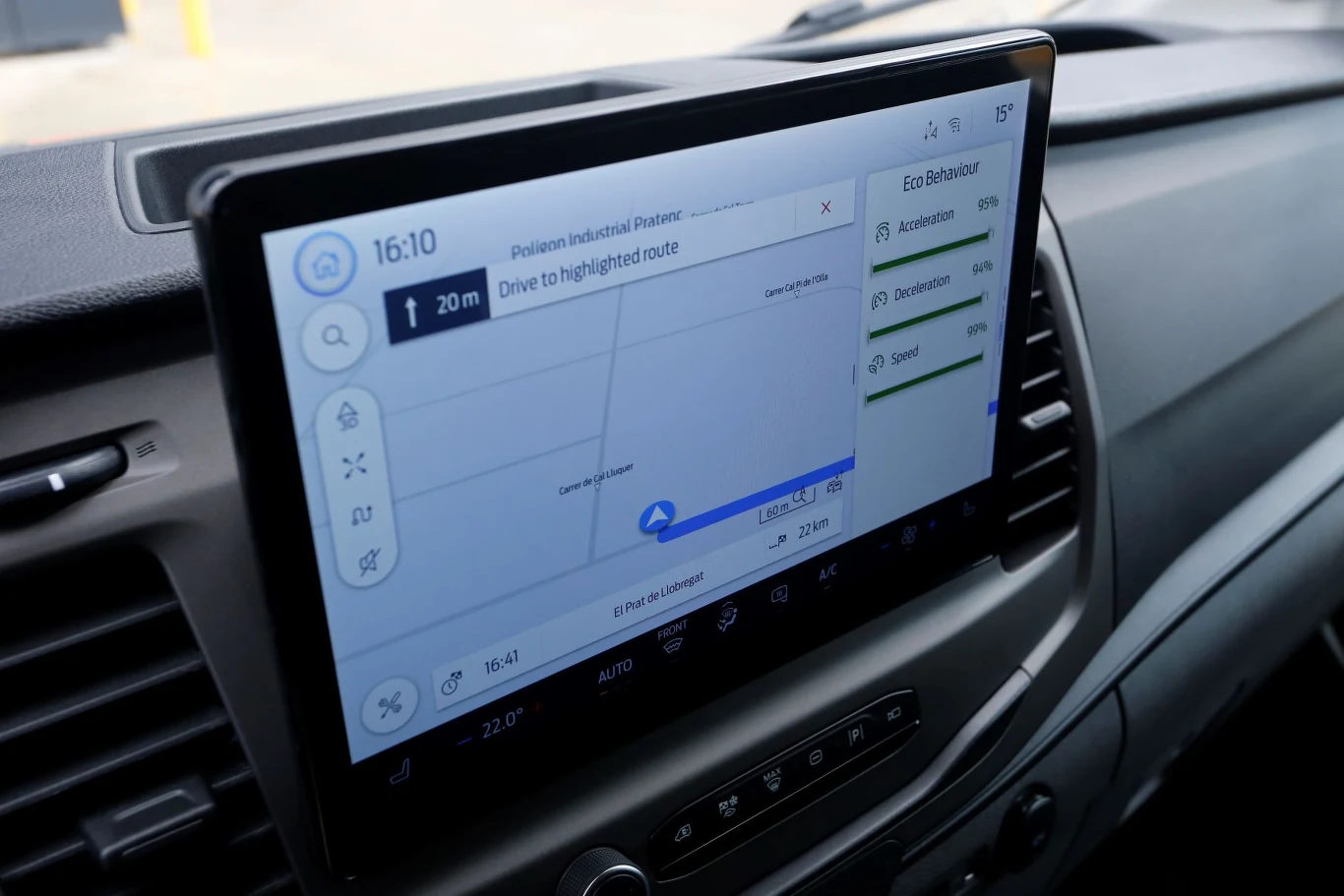 Ford E-Transit - elektryczny van to tylko część większego planu