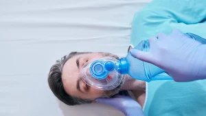 Asfiksja to inaczej stan niedoboru tlenowego w organizmie, który bez interwencji, prowadzi do zgonu pacjenta