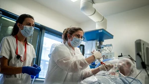 Oddział covidowy w jednym z francuskich szpitali