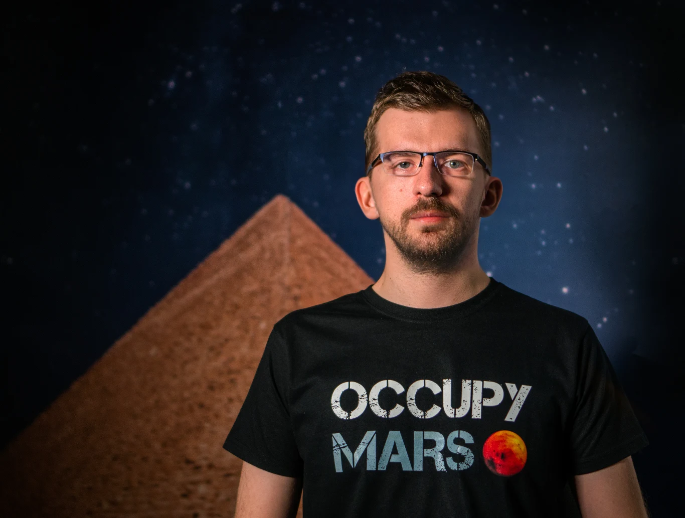 Jacek Wyszyński - Pyramid Games Jacek Wyszyński - Pyramid Games