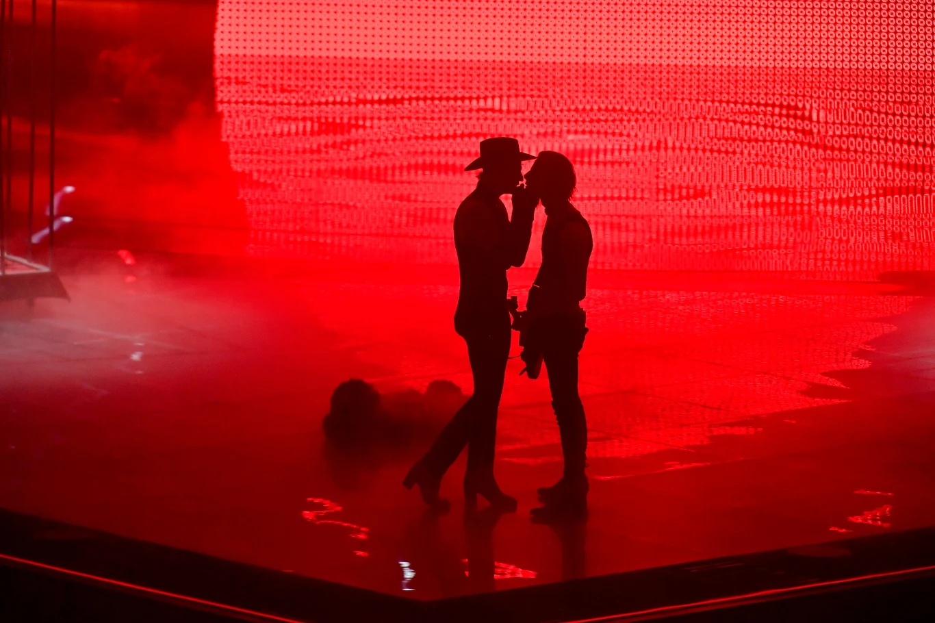 Achille Lauro i Boss Domsperform w 66. Konkursie Eurowizji Achille Lauro i Boss Domsperform w 66. Konkursie Eurowizji