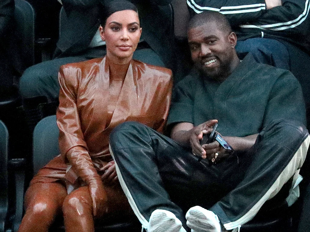 Kim Kardashian miała ataki paniki przez byłego męża Kim Kardashian miała ataki paniki przez byłego męża